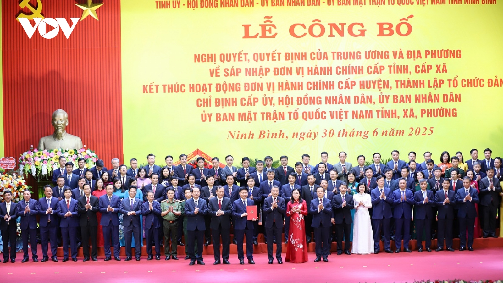 Danh sách bí thư và chủ tịch 129 xã, phường của tỉnh Ninh Bình