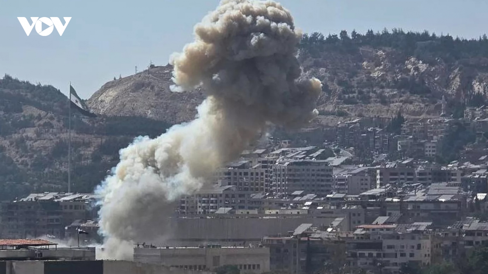 Israel giội bom trụ sở Bộ Quốc phòng Syria, tình hình diễn biến phức tạp