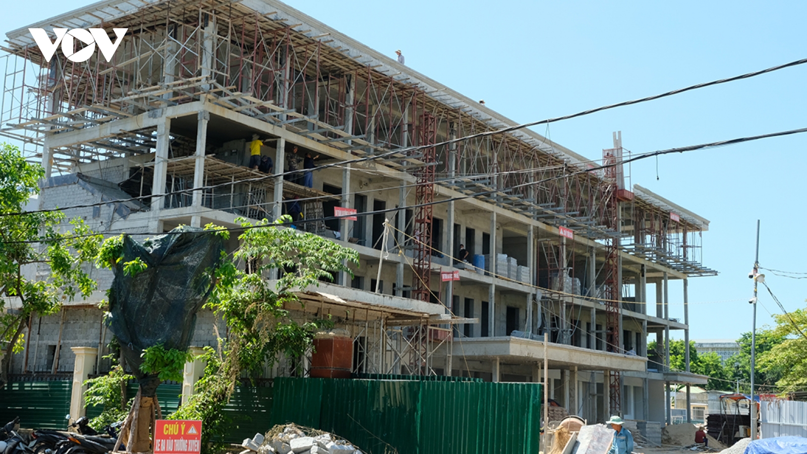 Quảng Ngãi: Khẩn trương thi công xây nhà công vụ bố trí cán bộ vào ở sau hợp nhất