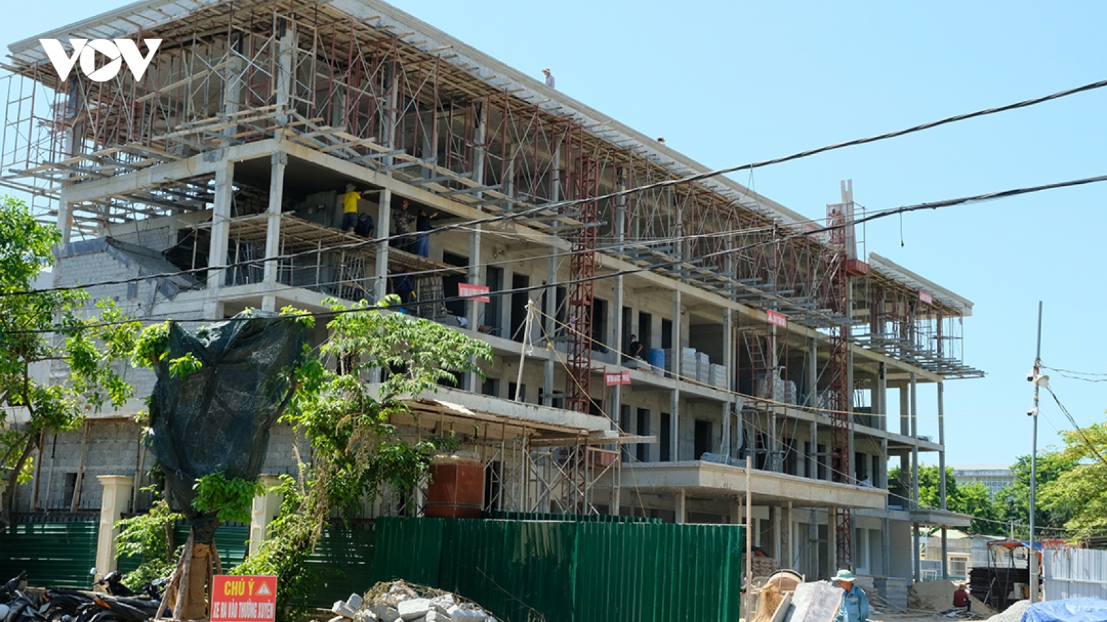 Quảng Ngãi: Khẩn trương thi công xây nhà công vụ bố trí cán bộ vào ở sau hợp nhất