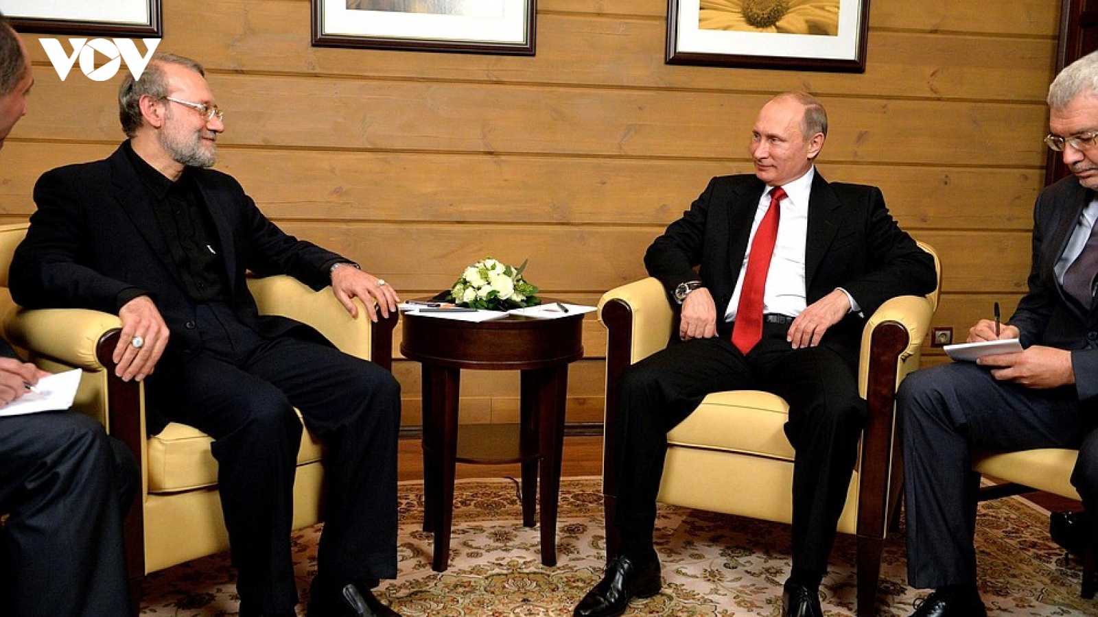 Tổng thống Putin gặp Cố vấn cấp cao của Đại giáo chủ Iran để bàn về hạt nhân