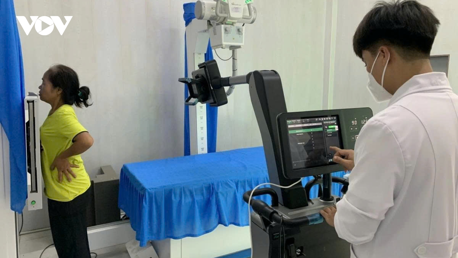HCM City to upgrade health stations into mini hospitals