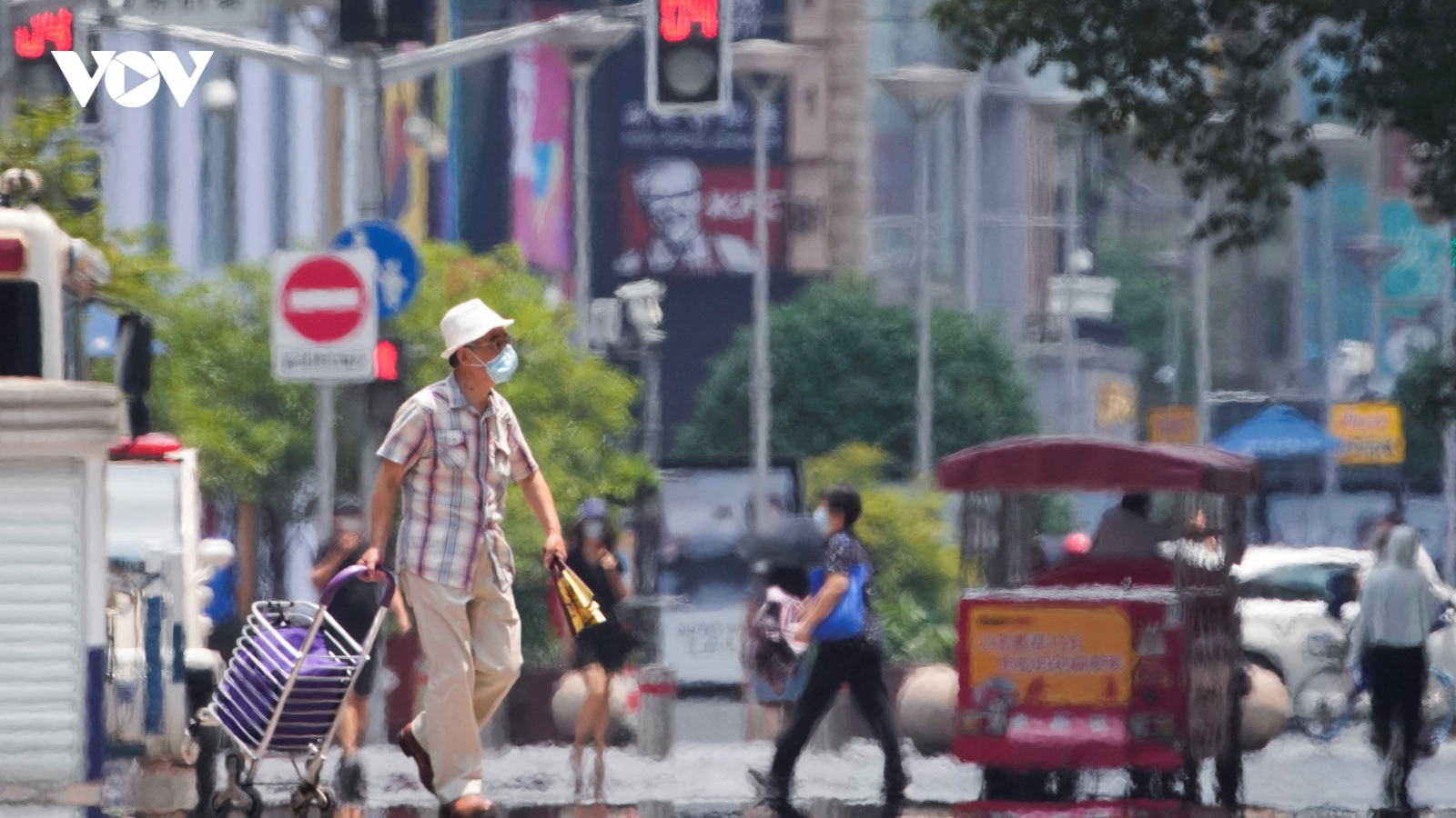 Nắng nóng gay gắt lan rộng tại Trung Quốc, nhiều nơi vượt ngưỡng 40 độ C