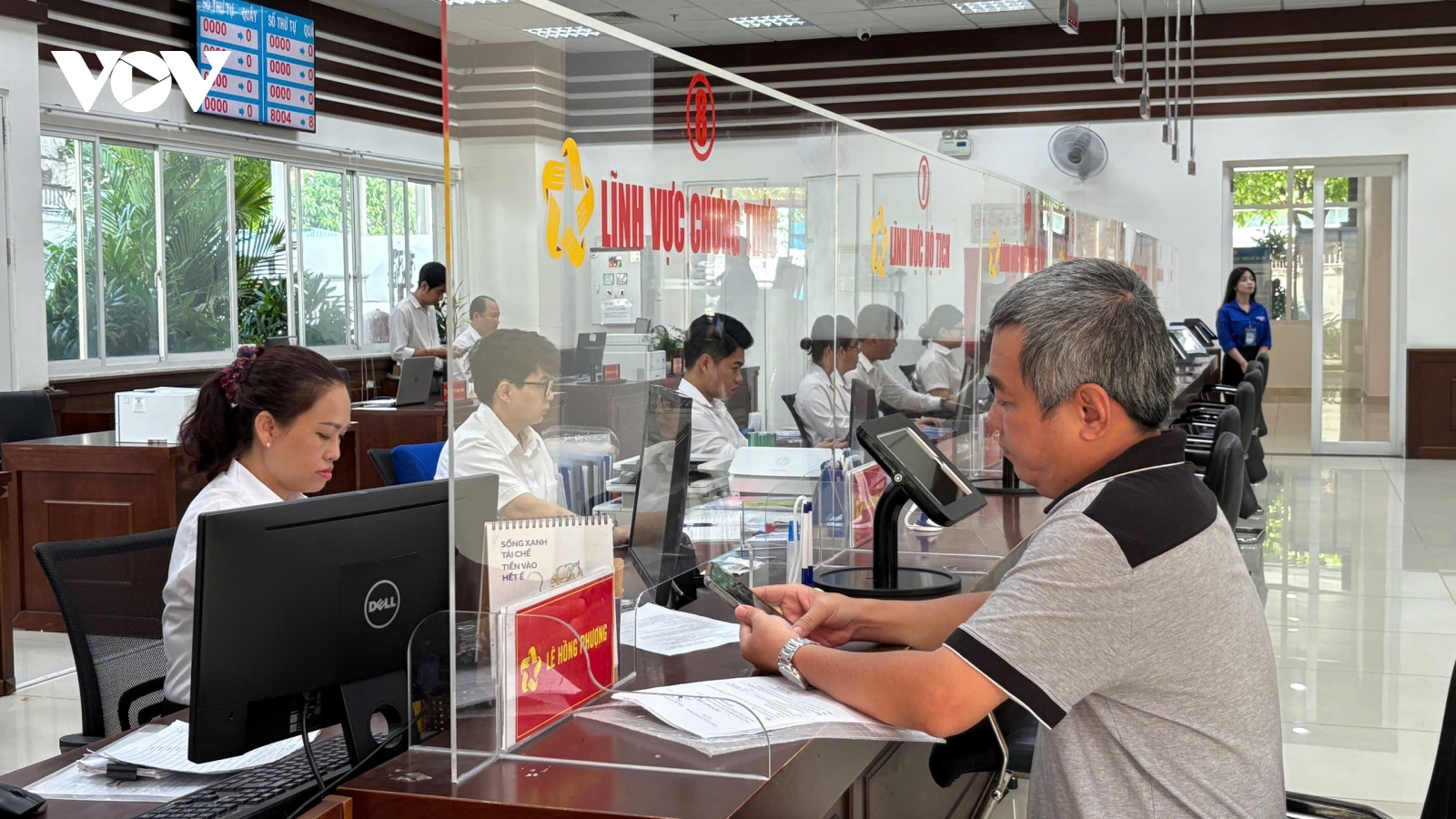 Chính quyền 2 cấp ở TPHCM: Tiếp tục tháo gỡ những khó khăn
