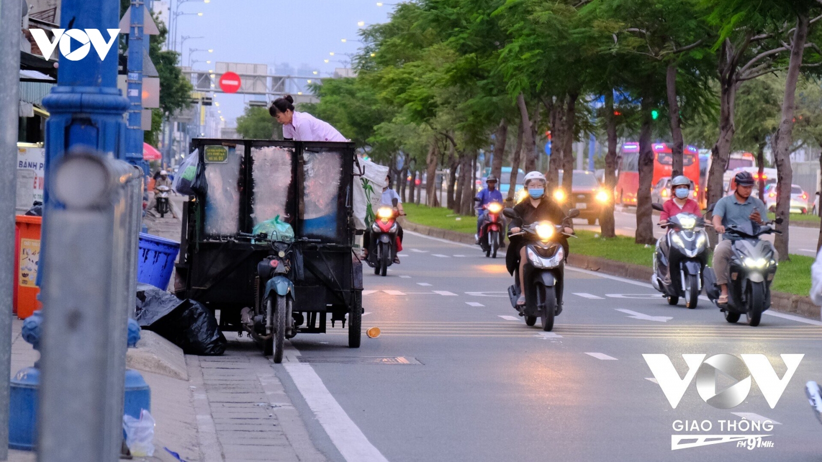 Vì sao gần 50% địa phương chưa thí điểm phân loại rác tại nguồn?