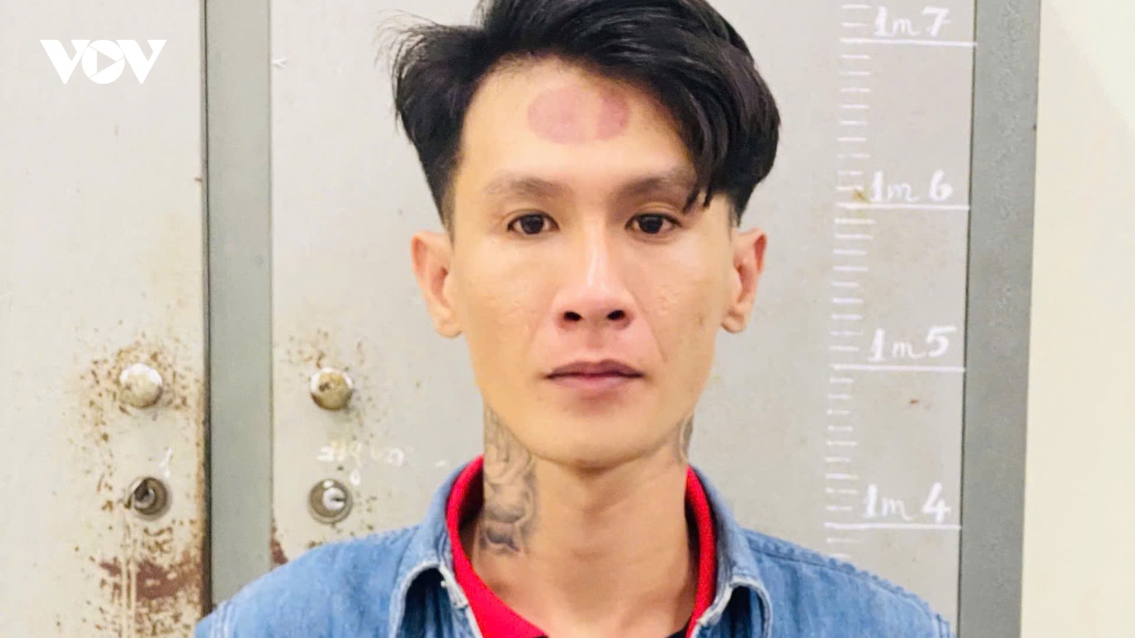 Tạm giữ hình sự kẻ dùng clip nóng tống tiền tình cũ