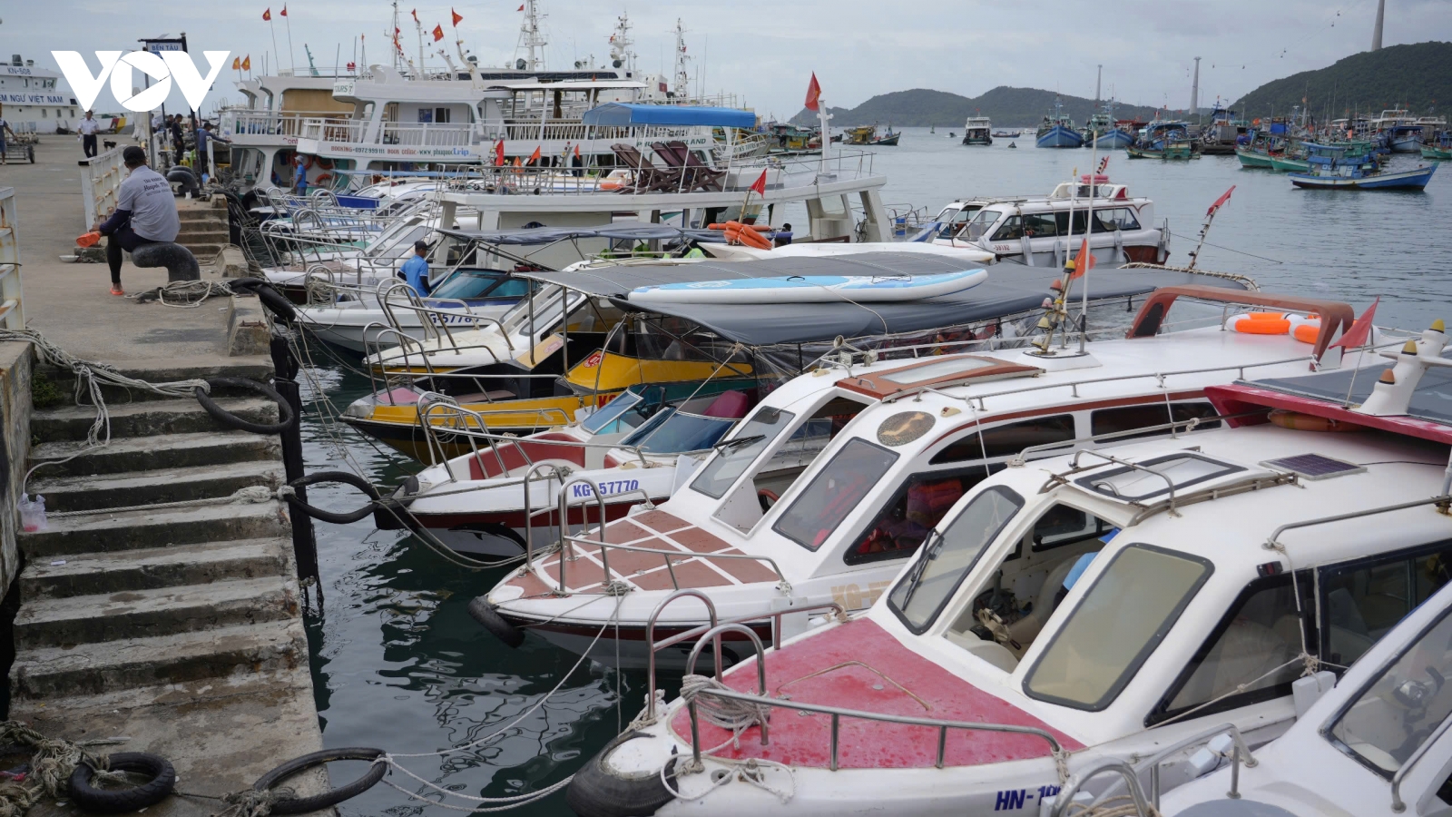 Phú Quốc chủ động ứng phó với mưa lớn kèm dông, lốc, sét, gió giật mạnh