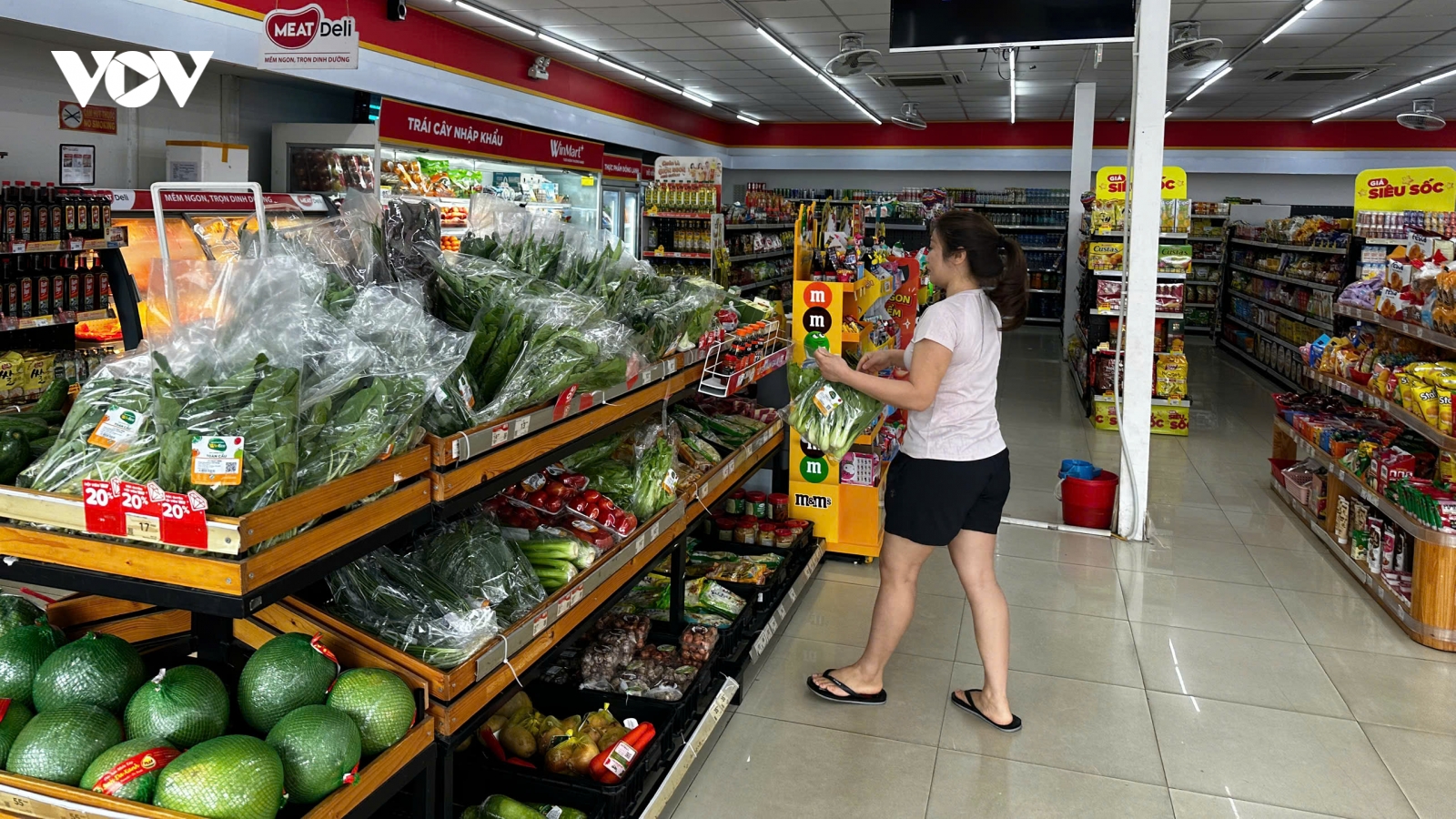 Quảng Ninh: Hàng hóa thiết yếu dồi dào trong bão số 3