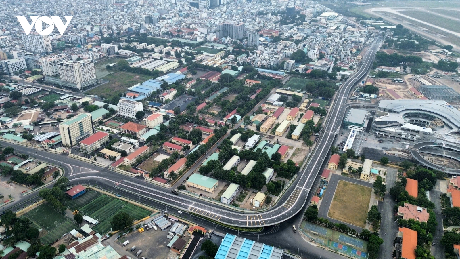 Loạt thay đổi về phân luồng giao thông ở cửa ngõ ga T3 Tân Sơn Nhất