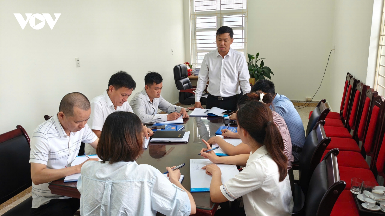 Từ bản làng tới phố biển: Chính quyền mới đã vào guồng