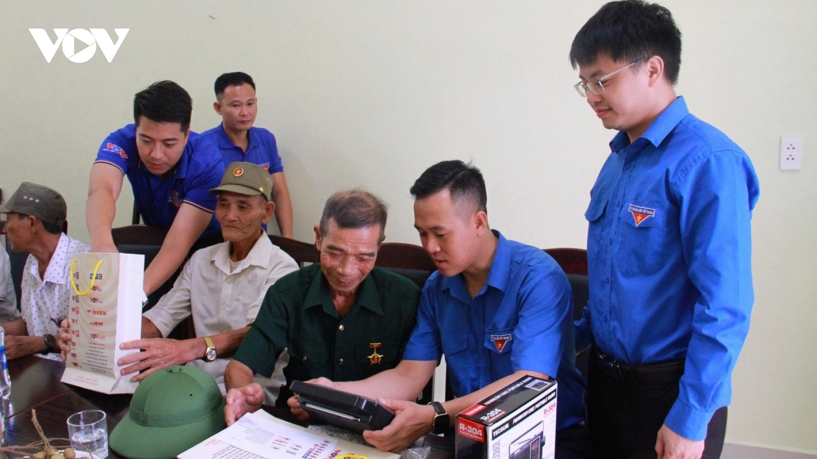 Tuổi trẻ Đài Tiếng nói Việt Nam tri ân các thương binh, liệt sĩ