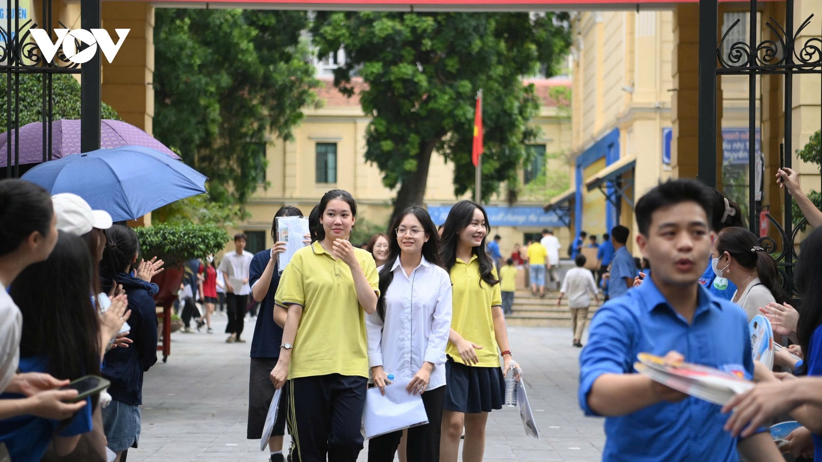 Thủ khoa khối D01 thi tốt nghiệp THPT năm 2025 đạt 29 điểm