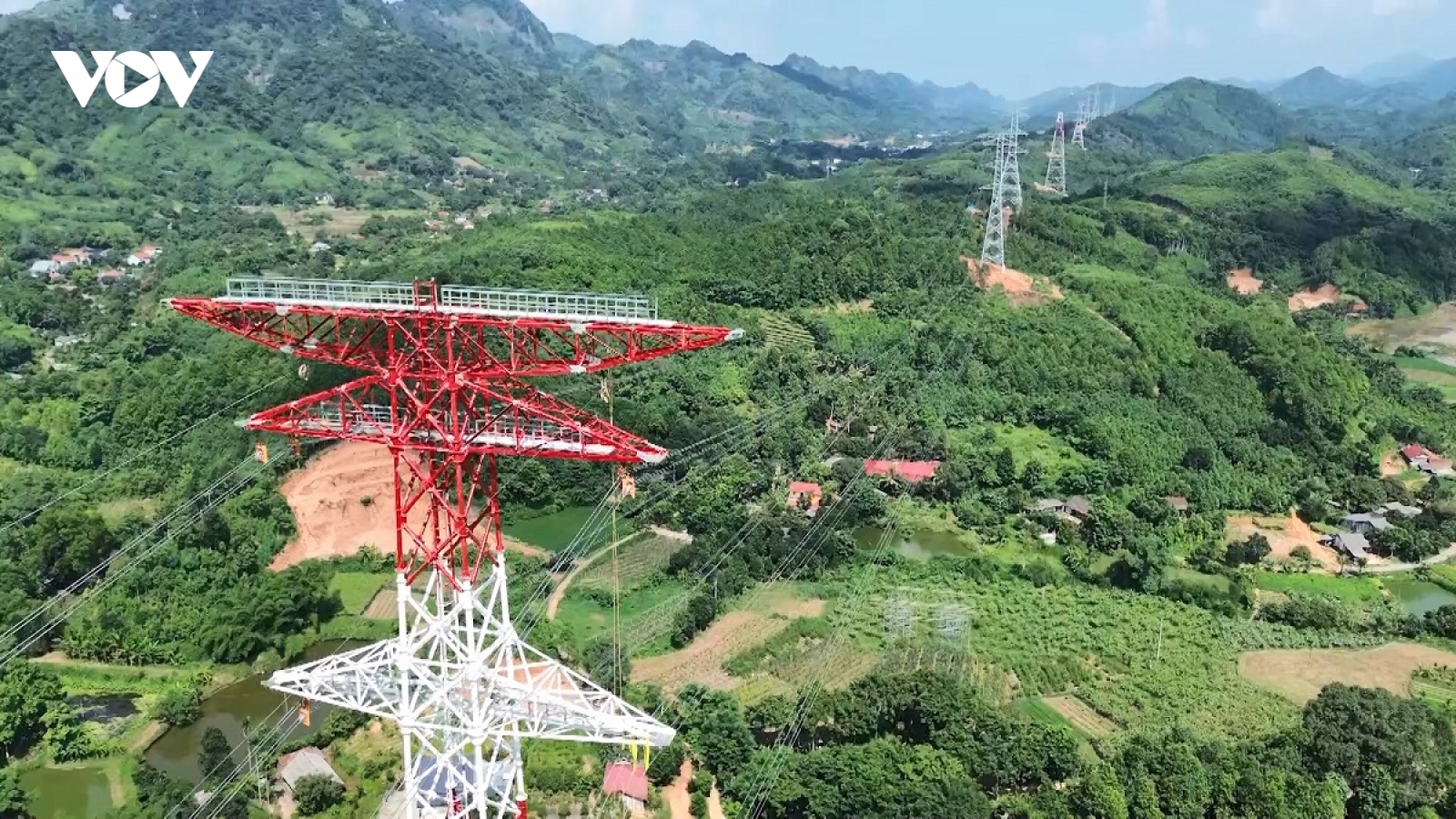 Bảo đảm tốt tiến độ đường dây 500kV qua Lào Cai