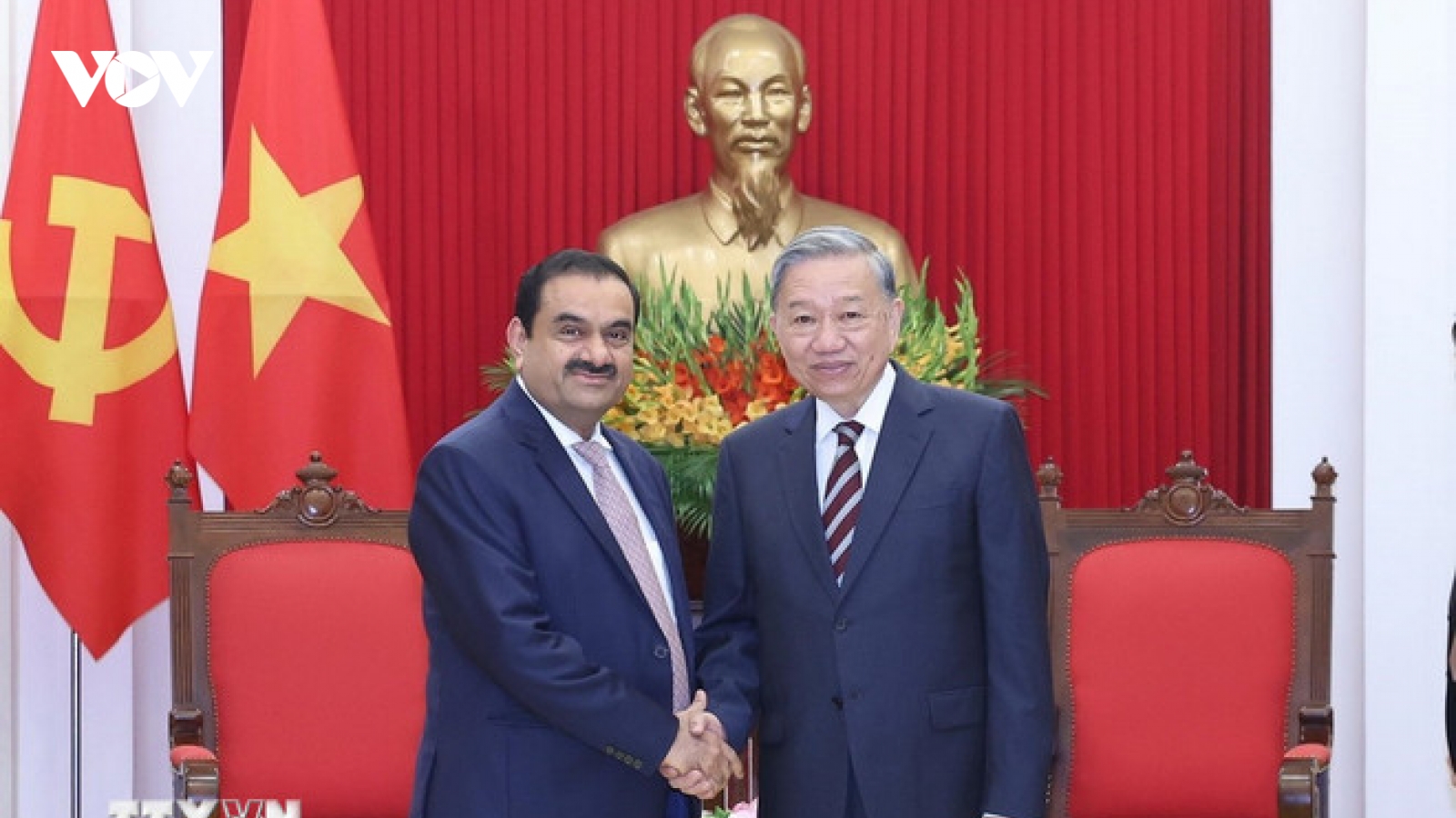 Tổng Bí thư Tô Lâm tiếp Chủ tịch Tập đoàn Adani, Ấn Độ