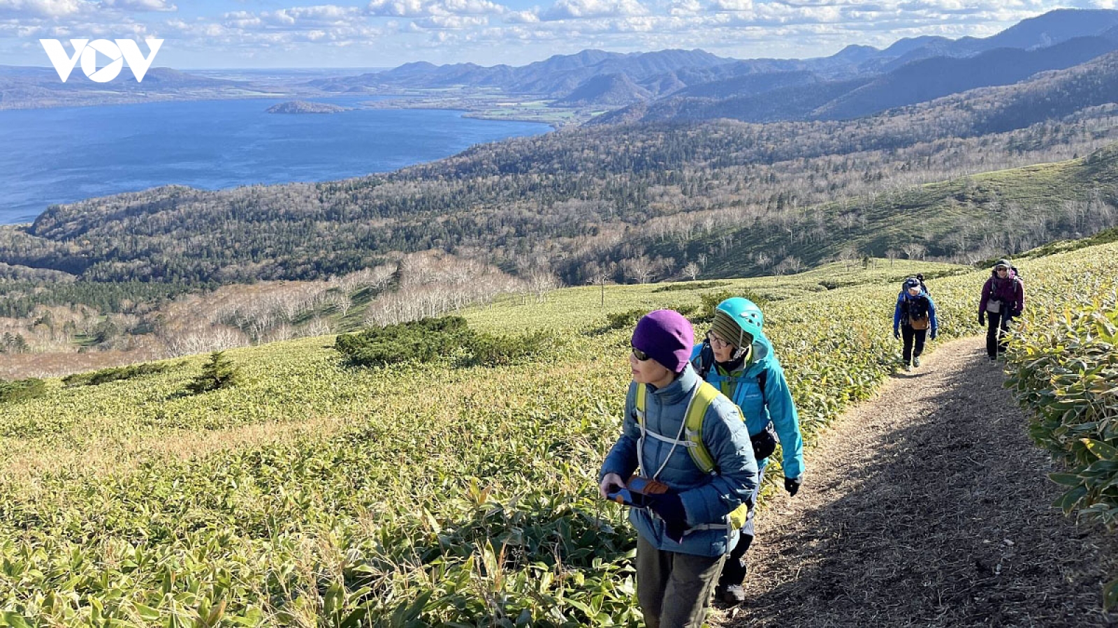 Cao nguyên đá Đồng Văn hấp dẫn du khách Nhật Bản yêu trekking, hiking