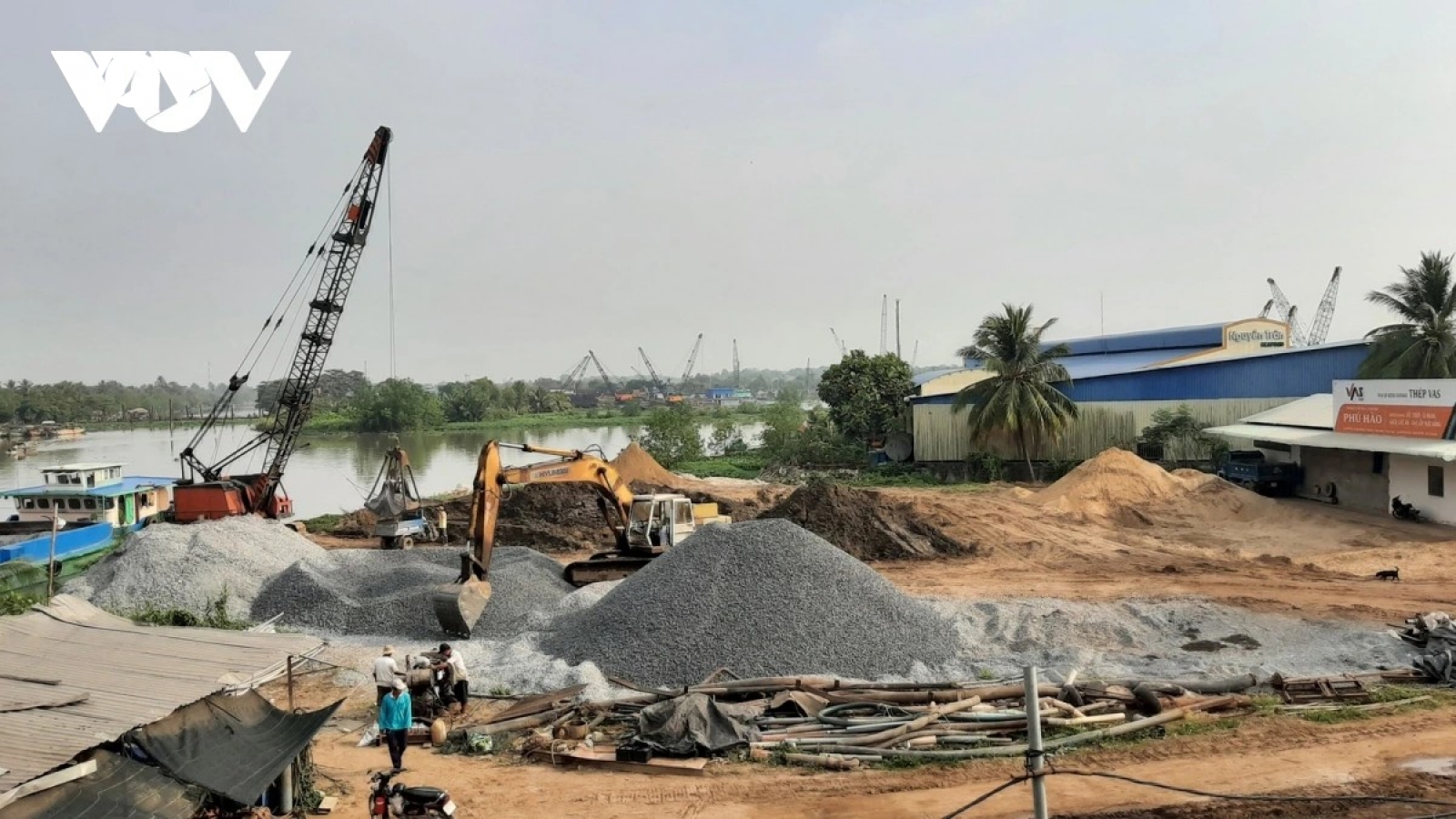 Cần chấn chỉnh tình trạng giá vật liệu xây dựng tăng đột biến