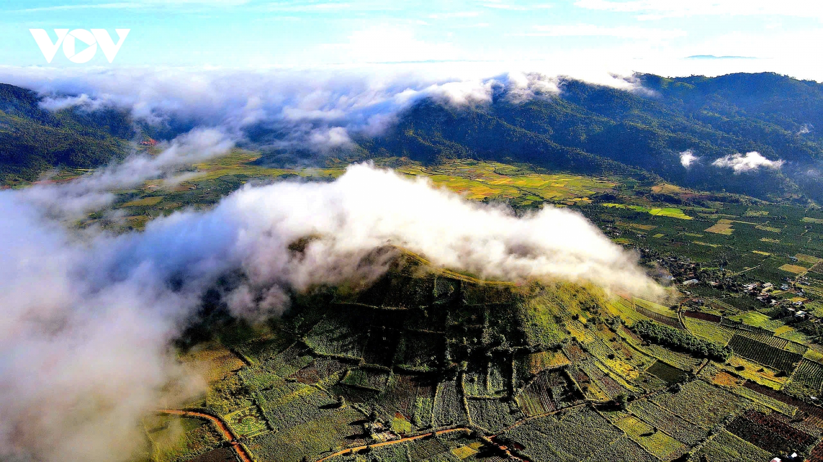 Phát triển Biển Hồ - núi lửa Chư Đăng Ya thành Khu du lịch quốc gia