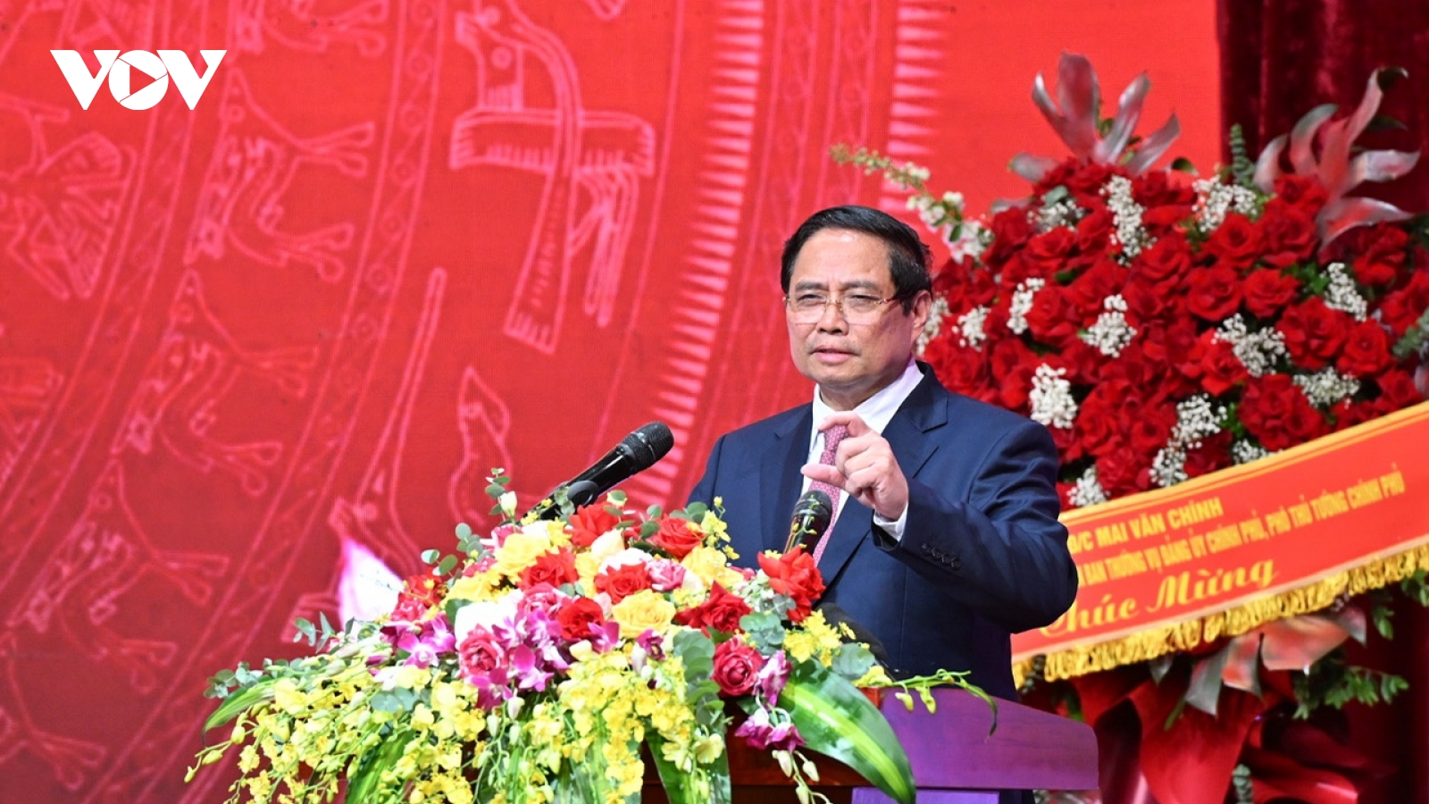 Thủ tướng: VTV cần tạo động lực, truyền cảm hứng, toát lên sức mạnh của dân tộc