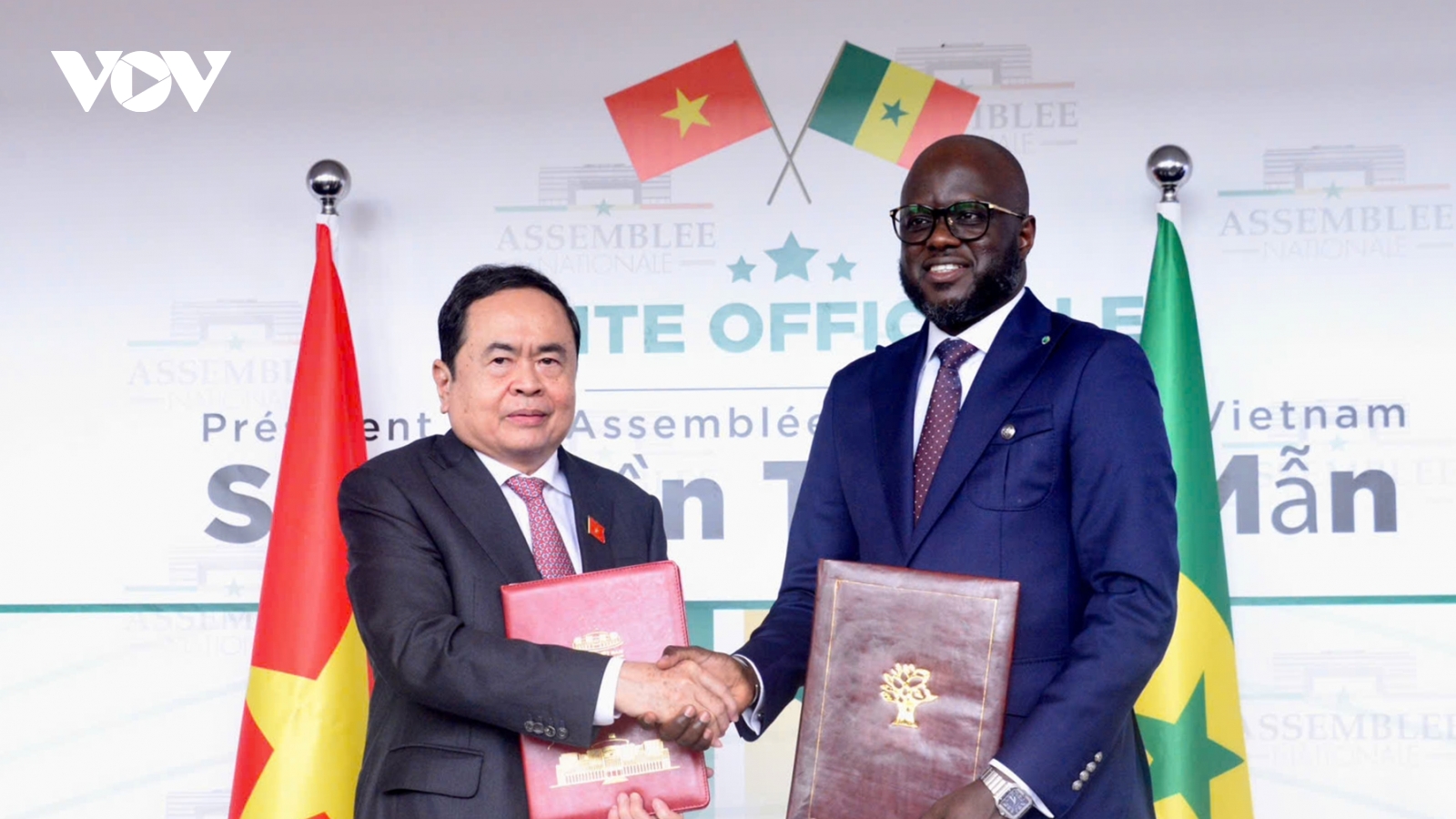 Chủ tịch Quốc hội Việt Nam - Senegal ký thỏa thuận hợp tác