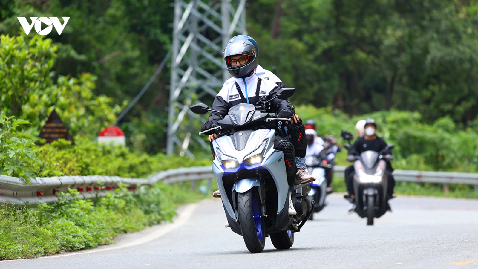 Công nghệ YECVT độc quyền trên Yamaha NVX: Tăng tốc êm ái, đổ đèo vững vàng