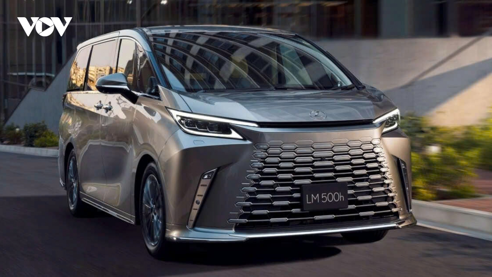 MPV hạng sang Lexus LM nâng cấp nhẹ, bổ sung tiện nghi