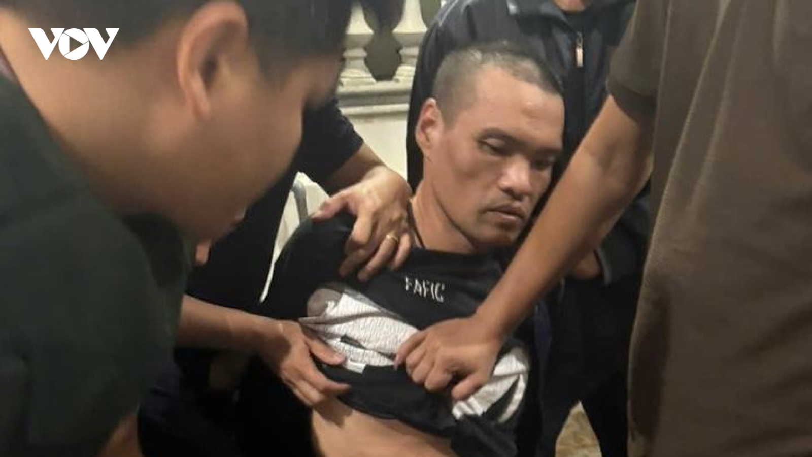 Kẻ nổ súng khi công an kiểm tra hành chính bị bắt giữ ở cửa khẩu Lao Bảo