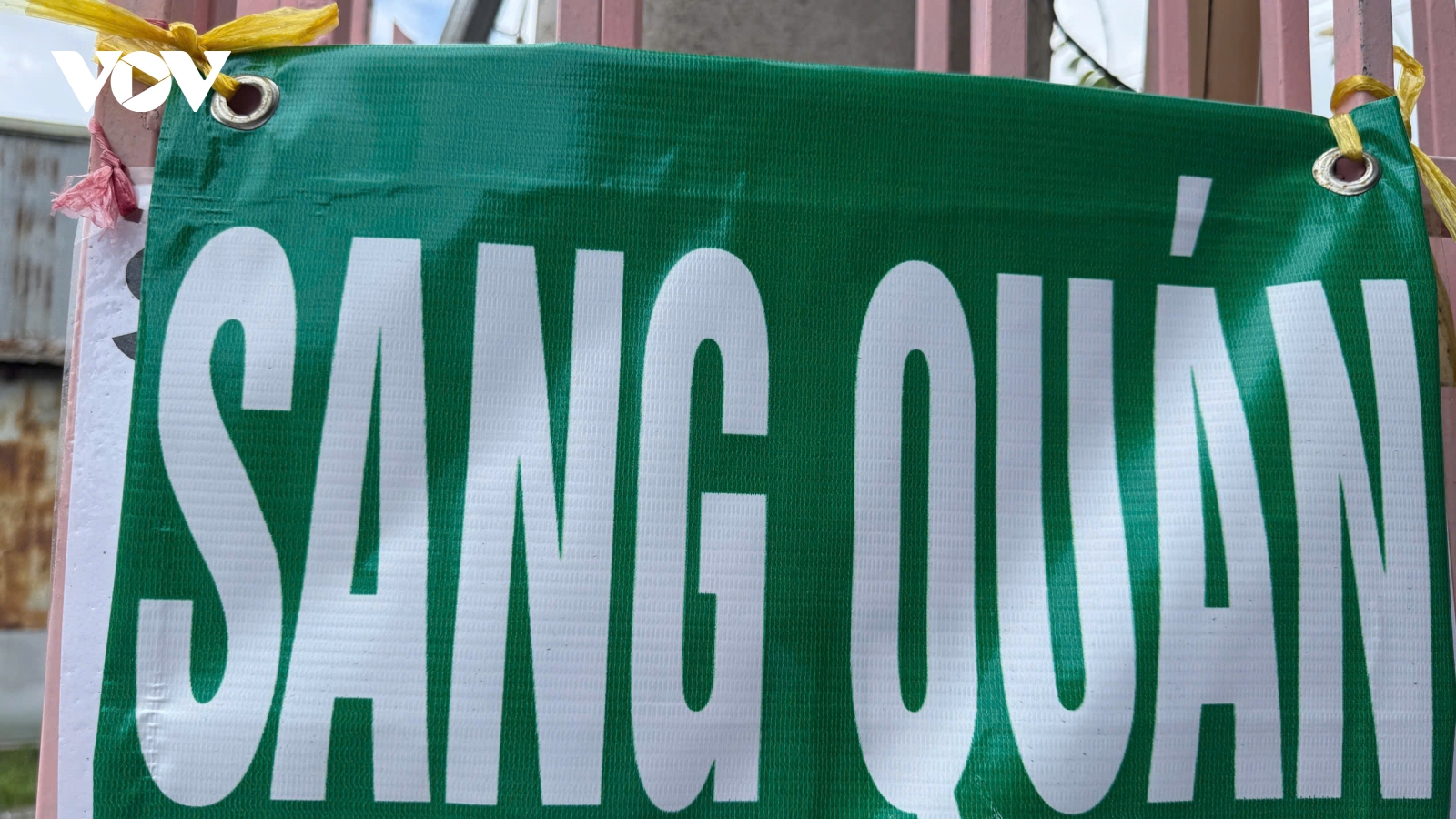 Bùng nổ mô hình cà phê sạc điện: Giải pháp tiện lợi hay cú đầu tư mạo hiểm?