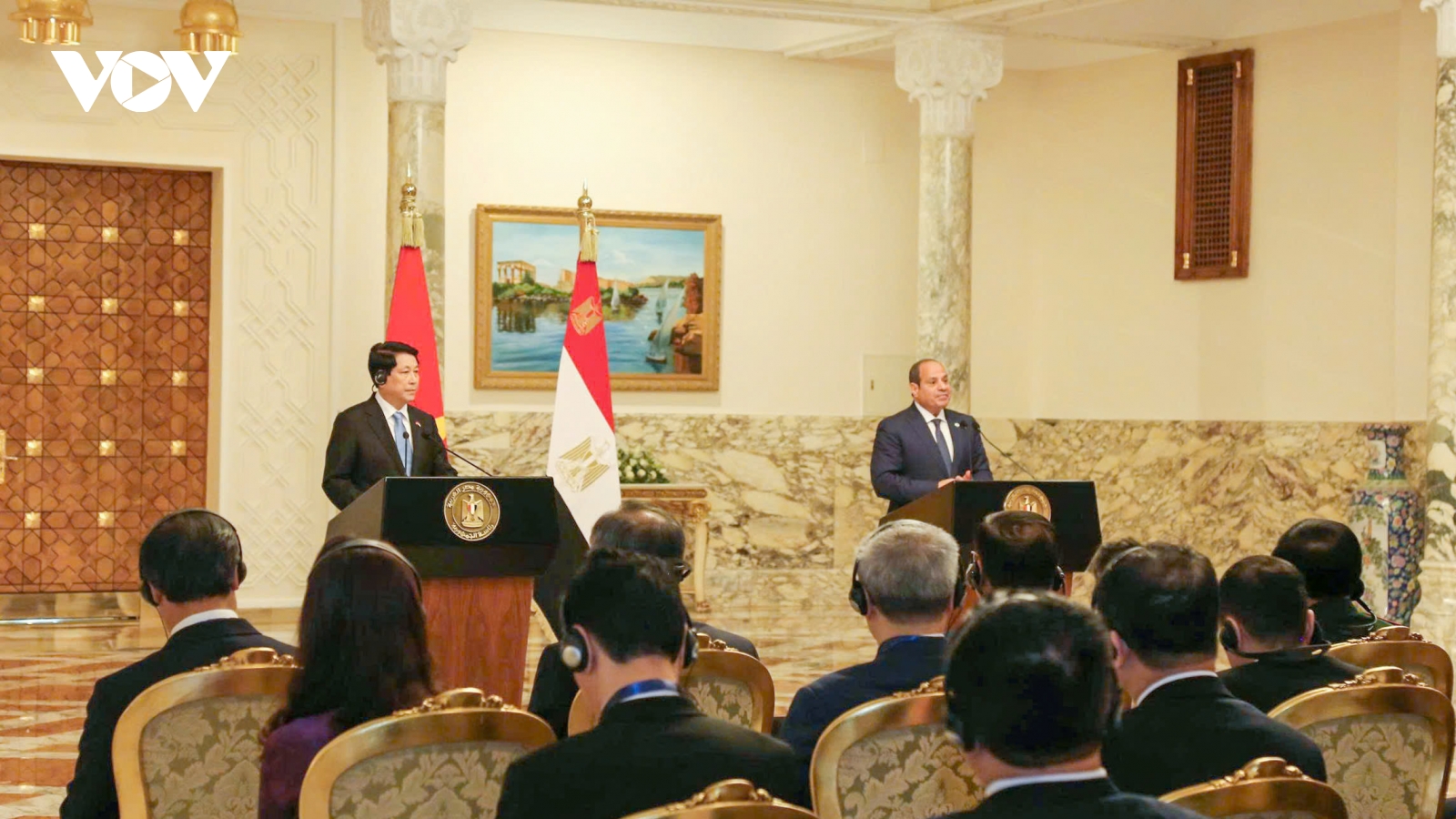 Chủ tịch nước Lương Cường và Tổng thống Abdel Fattah Al-Sisi gặp gỡ báo chí