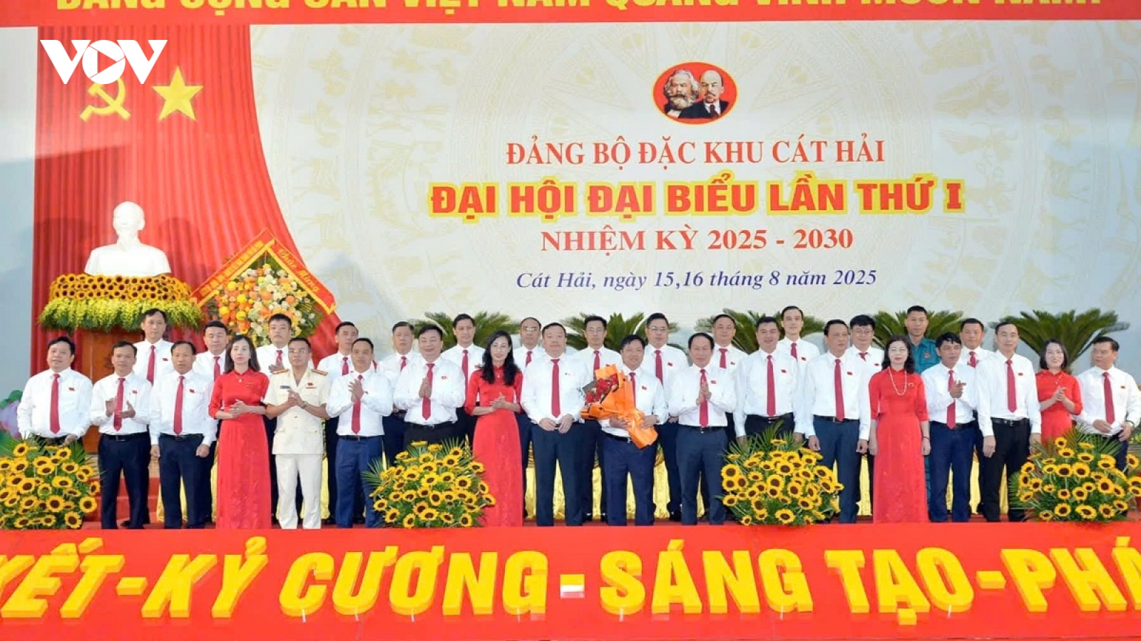 Xây dựng Cát Hải thành đặc khu cảng biển và du lịch, trọng điểm kinh tế biển phía Bắc