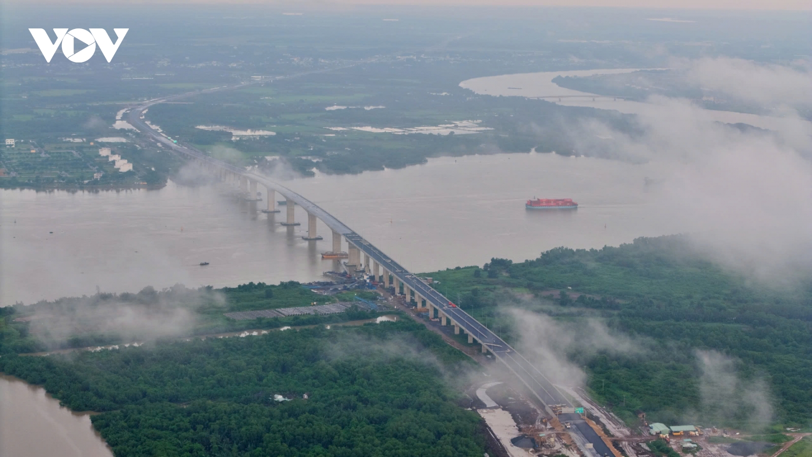 Cầu Nhơn Trạch sẵn sàng cho ngày thông xe 19/8 tới