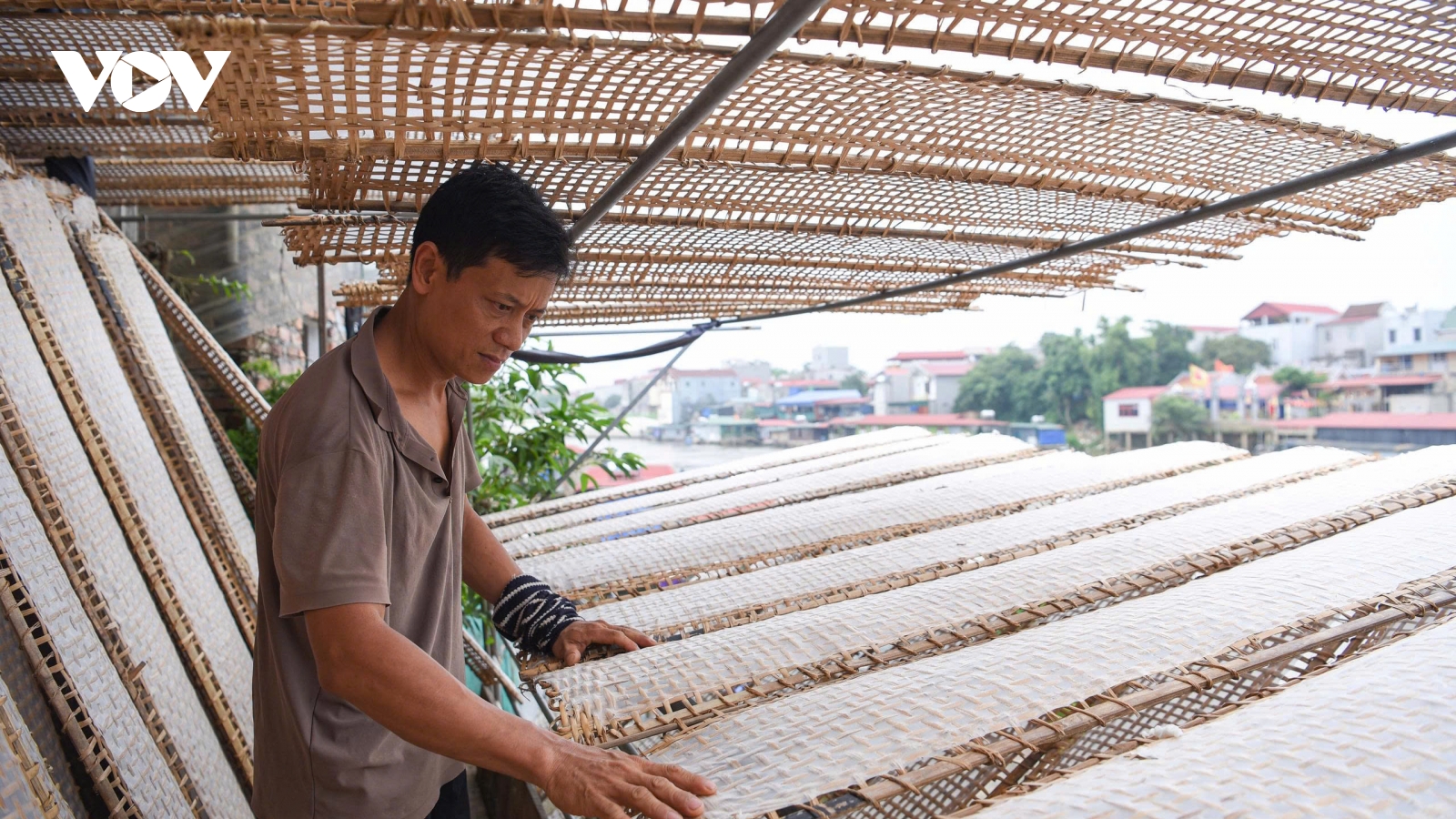 Đặc sản bánh đa nem giúp nhiều hộ dân ở Thổ Hà, Bắc Ninh khá giả