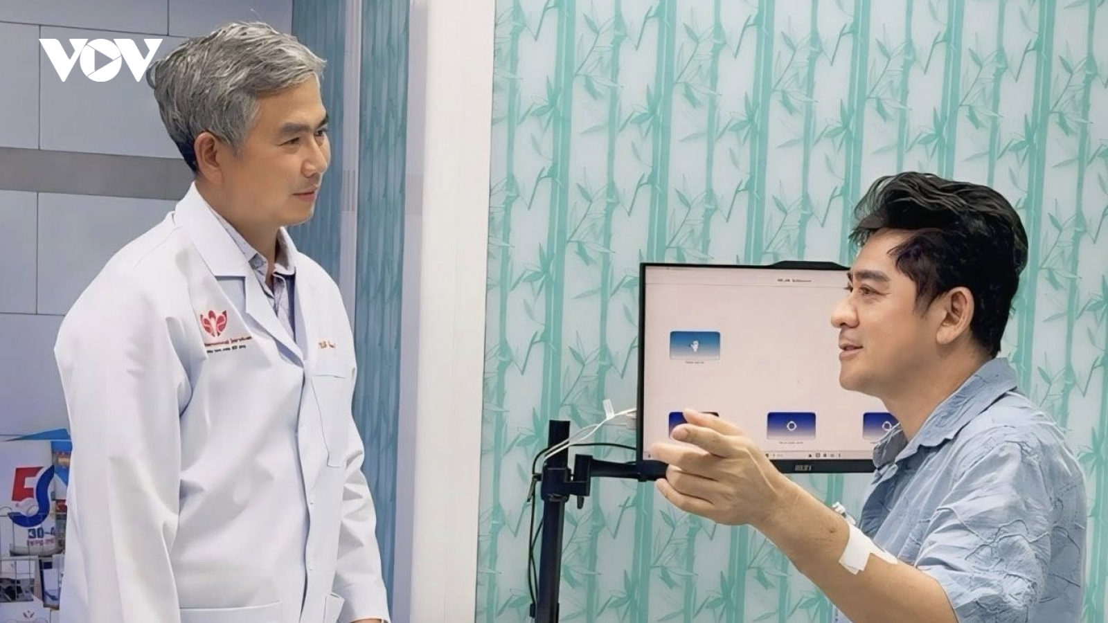 Sao Việt 13/8: Sức khỏe hiện tại của Huỳnh Anh Tuấn sau đột quỵ