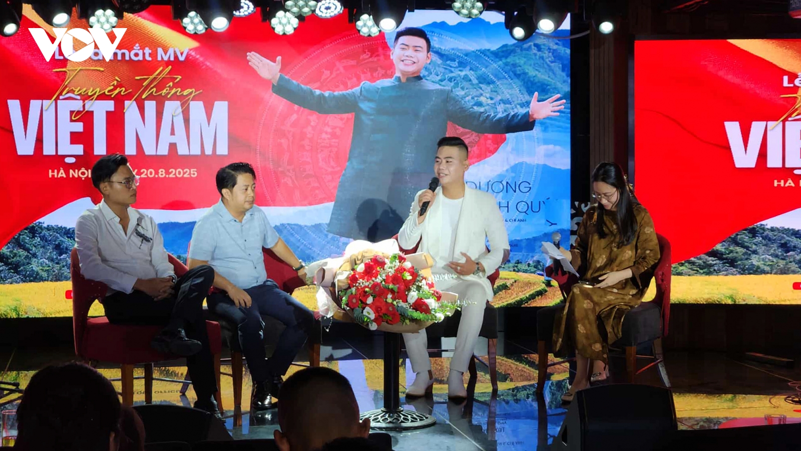 Ca sĩ 10X Dương Minh Quý đưa “Hịch tướng sĩ” vào MV đầu tay