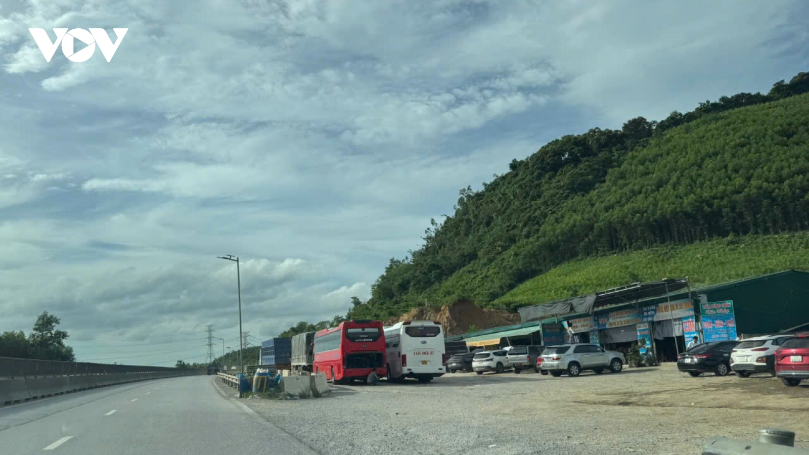 Trạm dừng nghỉ cao tốc Bắc - Nam vẫn ì ạch, nguy cơ chậm tiến độ