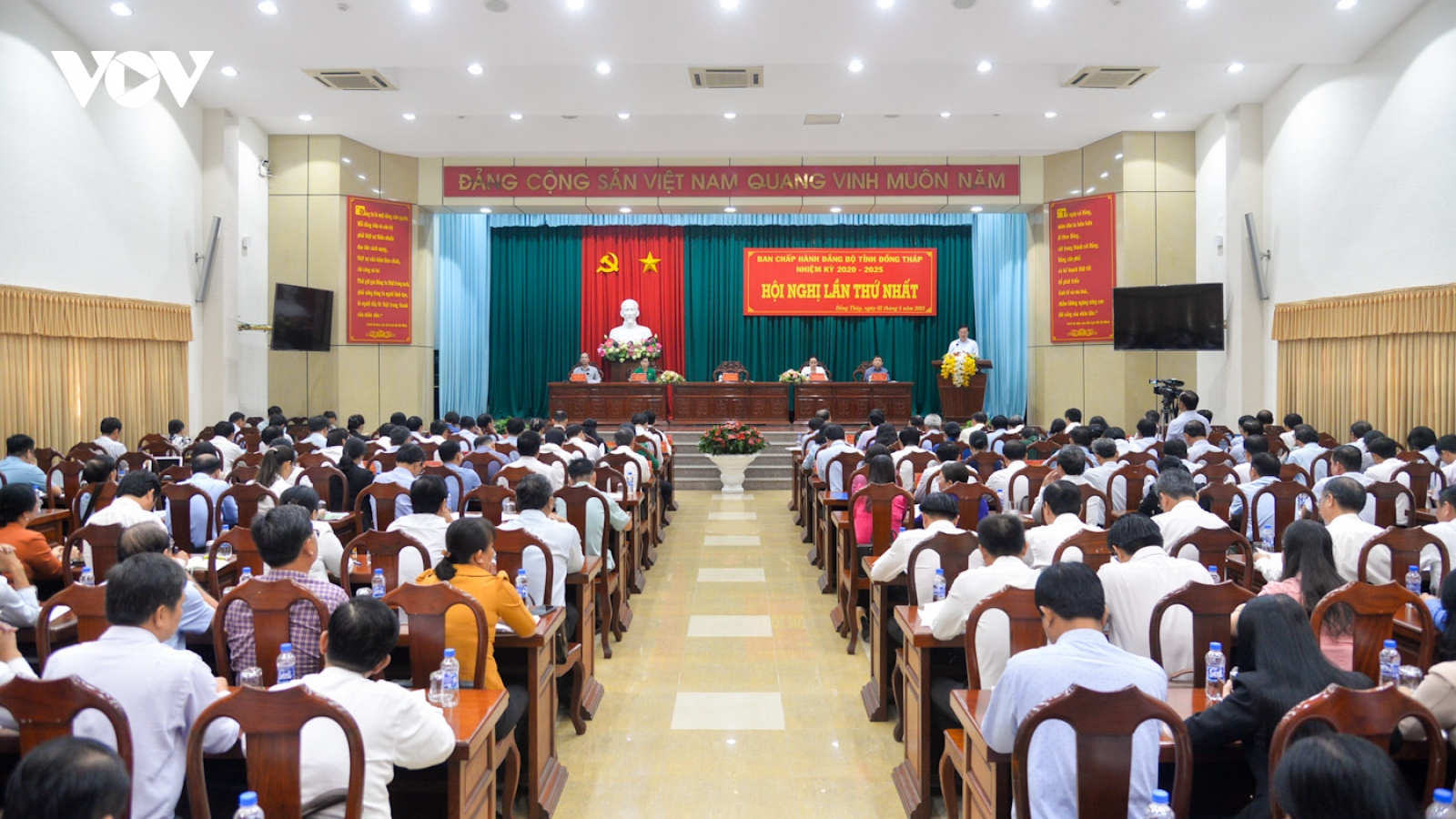 Đồng Tháp phấn đấu trở thành "nơi đáng sống"