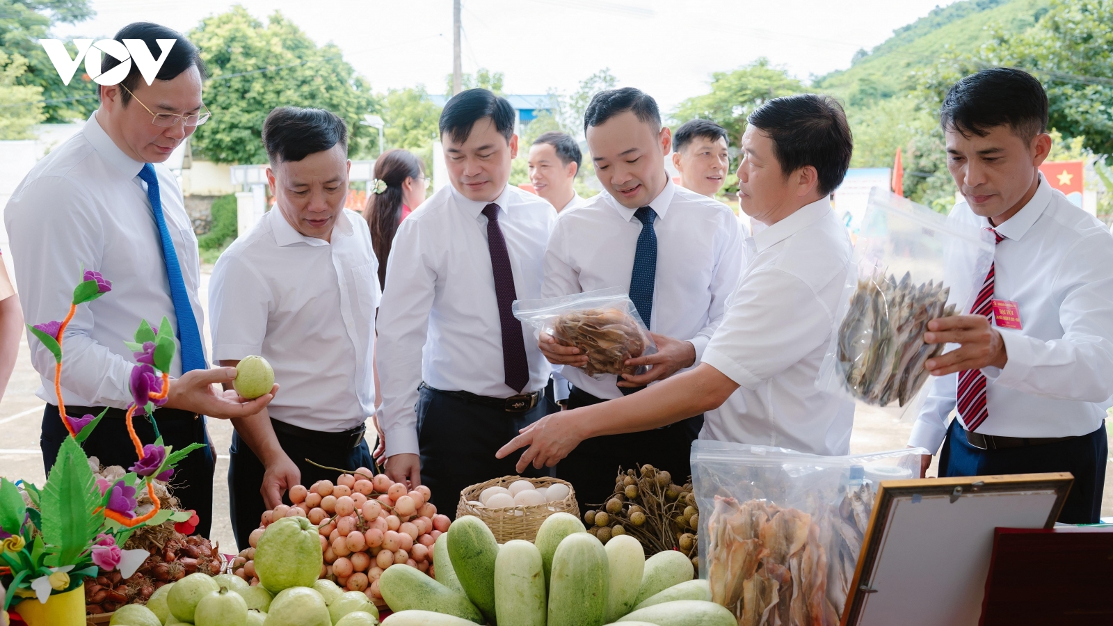 Cán bộ xã ở Sơn La vượt khó, thích ứng linh hoạt trong bộ máy mới