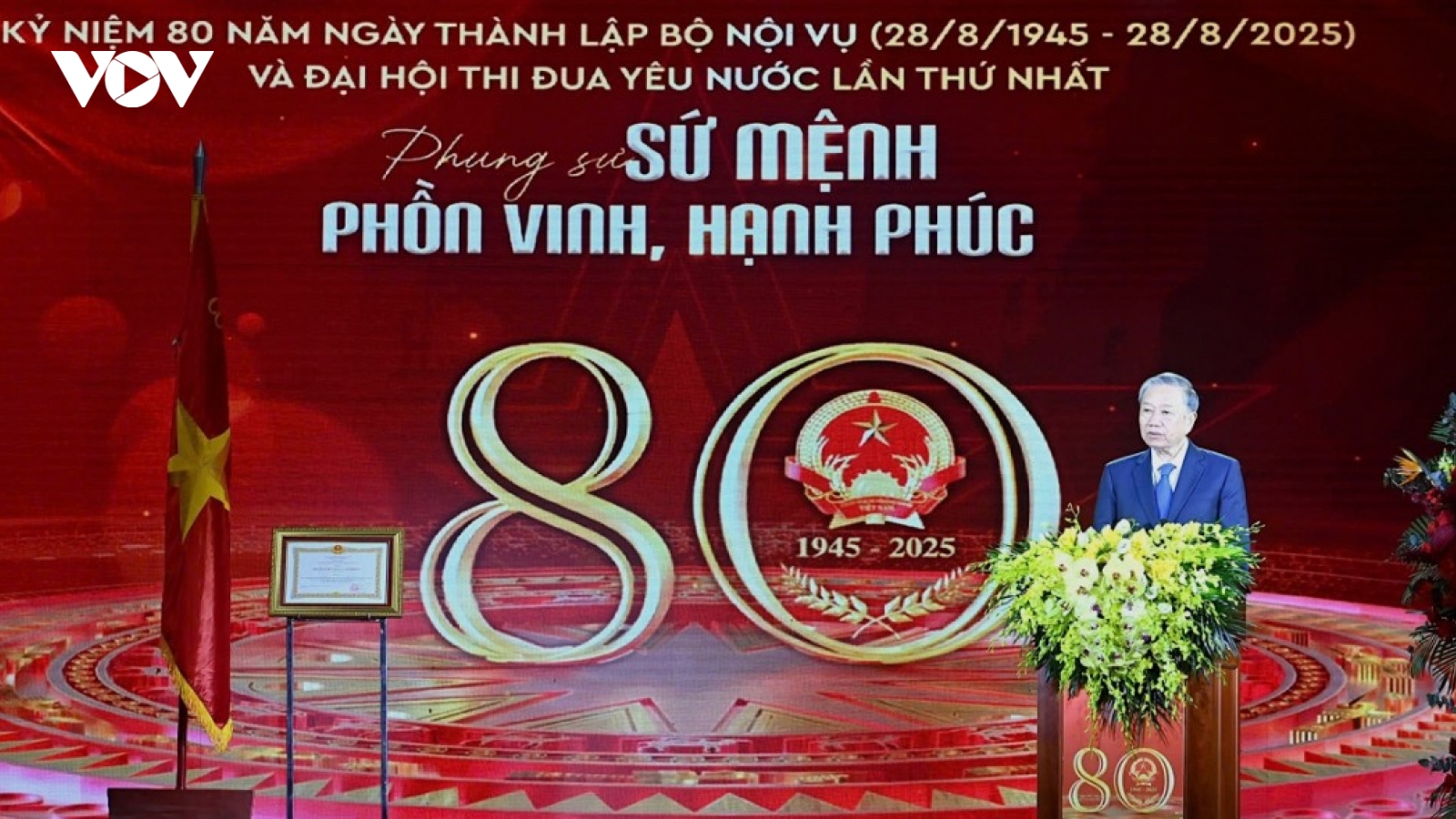 Tổng Bí thư: Cần có chính sách đãi ngộ vượt trội để thu hút, giữ chân người tài
