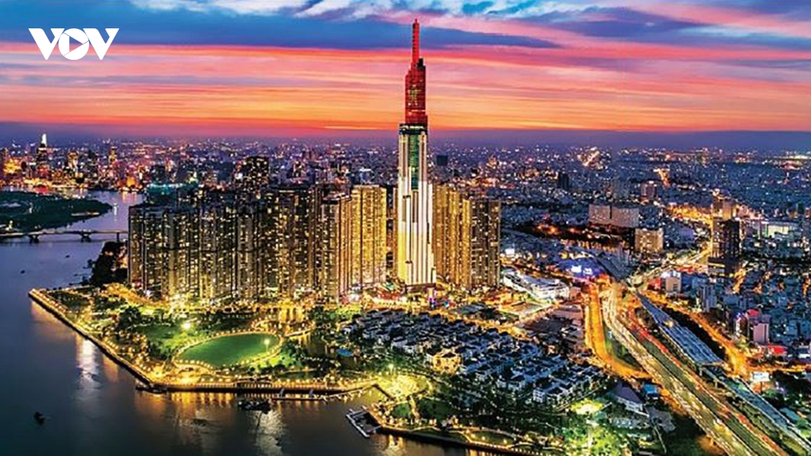 Đổi thay tại Việt Nam trong con mắt những người bạn nước ngoài