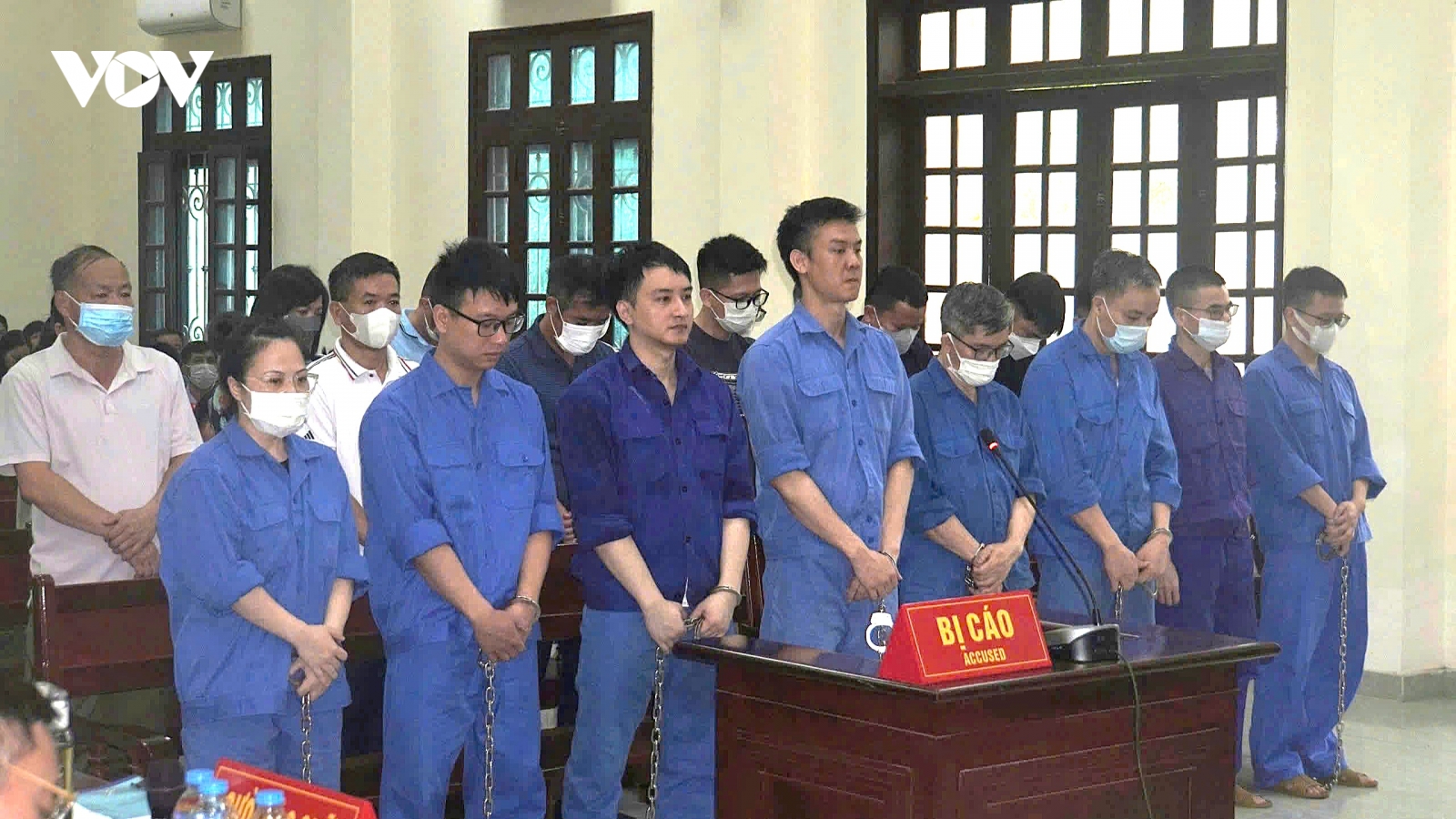 Xét xử 14 cựu cán bộ Hải quan Hải Phòng liên quan vụ buôn lậu