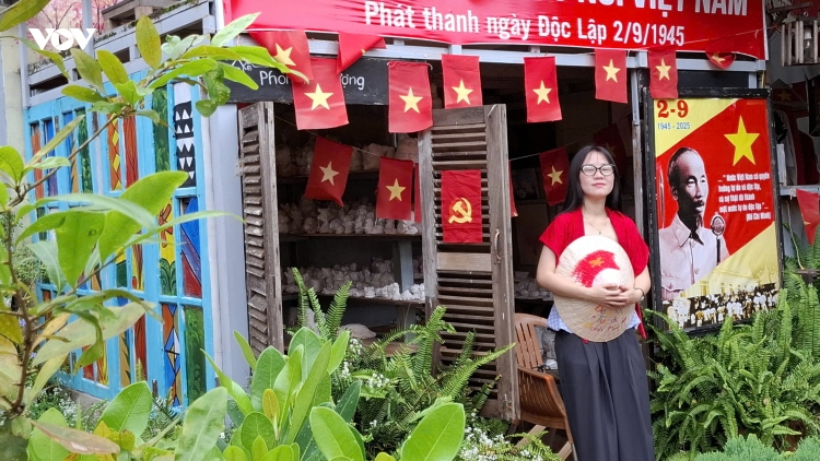 Tha thiết "khu vườn yêu tổ quốc"  của cô giáo Mỹ thuật ở Đắk Lắk