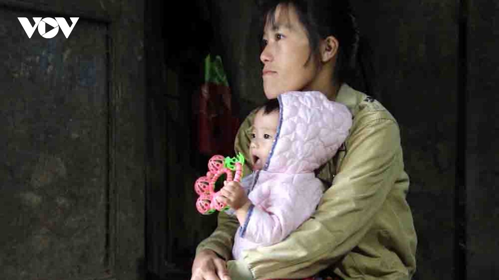 Bộ đội cùng dân đẩy lùi tảo hôn