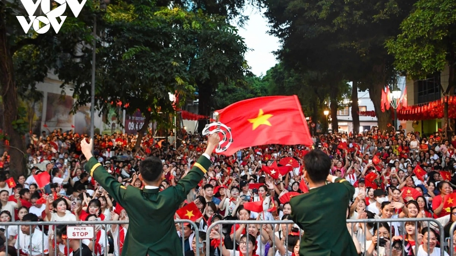 Kho bạc Nhà nước làm việc xuyên lễ, đảm bảo người dân nhận quà trước ngày 2/9