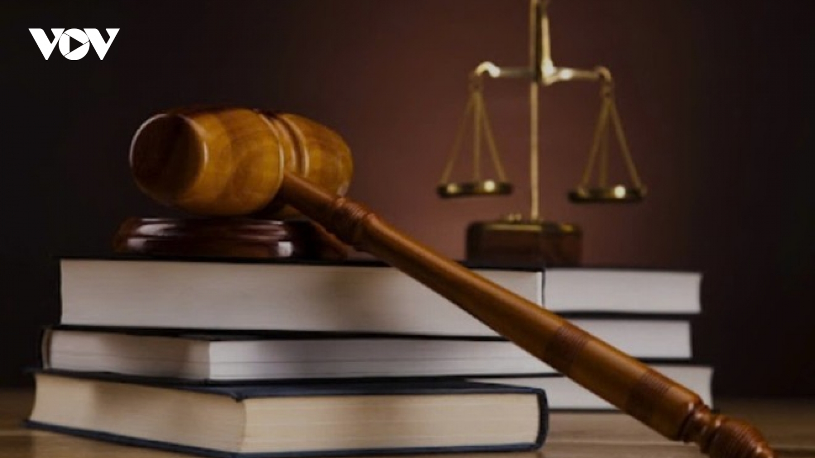 Giám đốc lĩnh án tù vì gian dối mua bán cổ phần và huy động vốn đầu tư