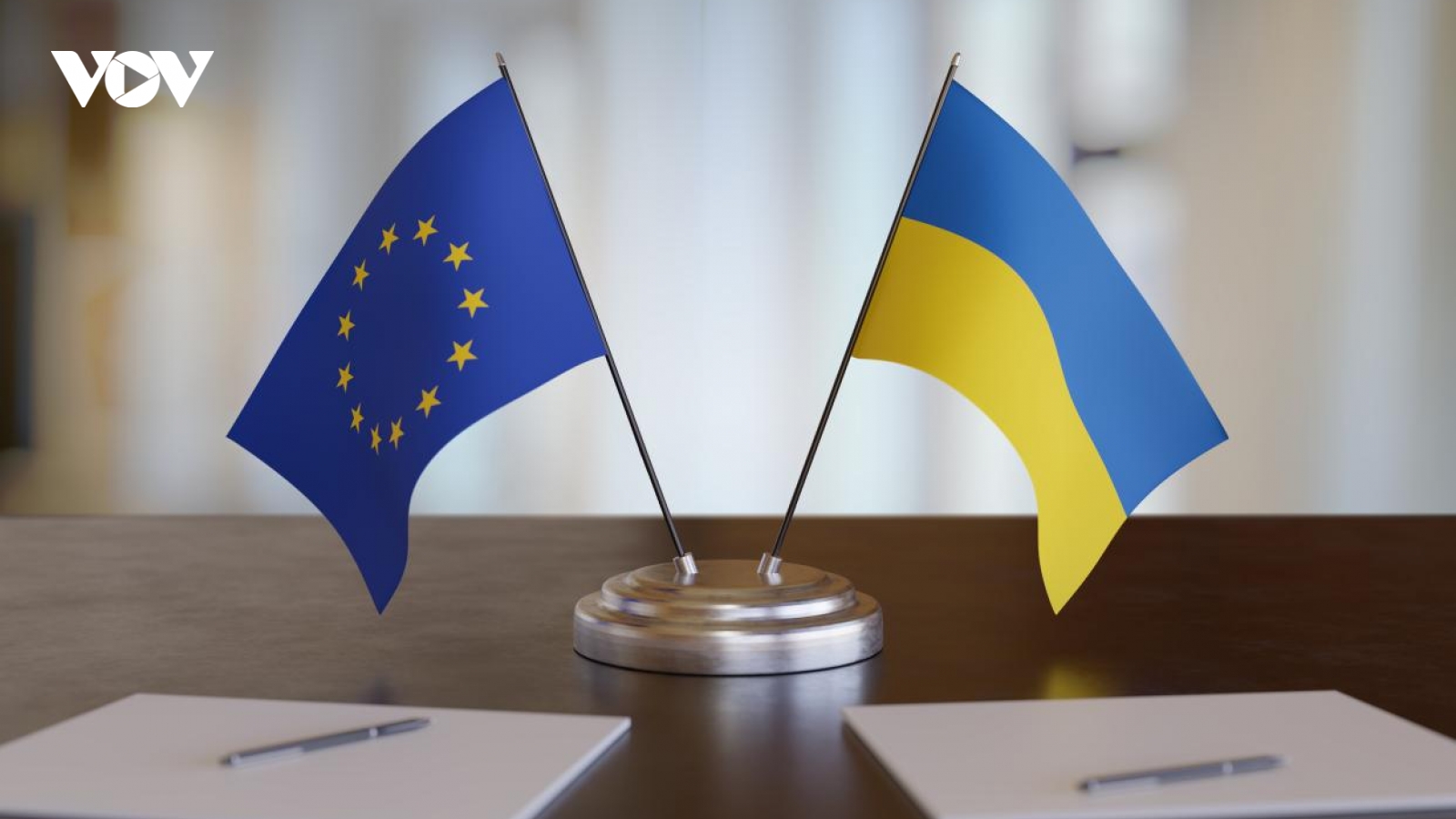 Châu Âu cân nhắc ý tưởng lập vùng đệm Nga – Ukraine và những chia rẽ bên trong