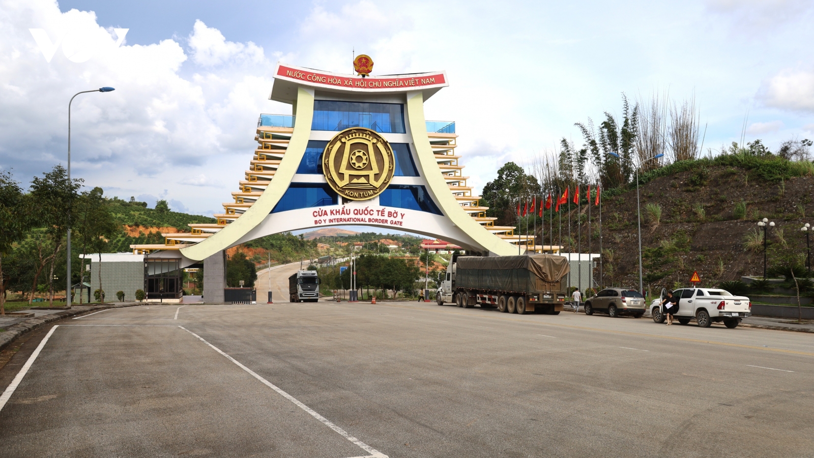 Tiếng nói Việt Nam tại ngã ba Đông Dương