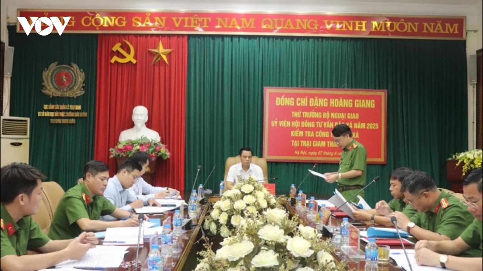 Thứ trưởng Ngoại giao Đặng Hoàng Giang kiểm tra công tác đặc xá năm 2025