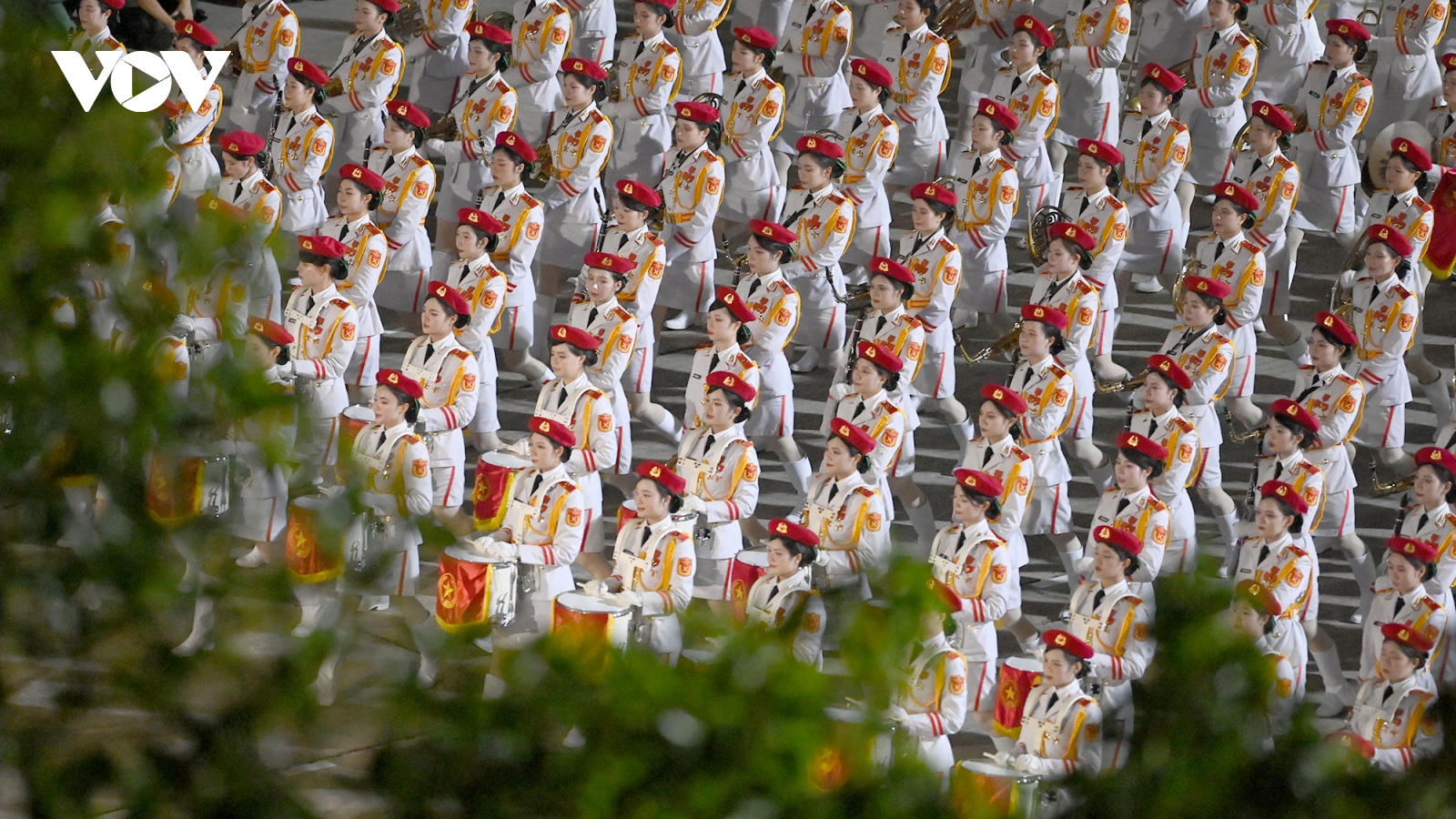 Những hình ảnh ấn tượng trong buổi tổng hợp luyện diễu binh, diễu hành lần 2