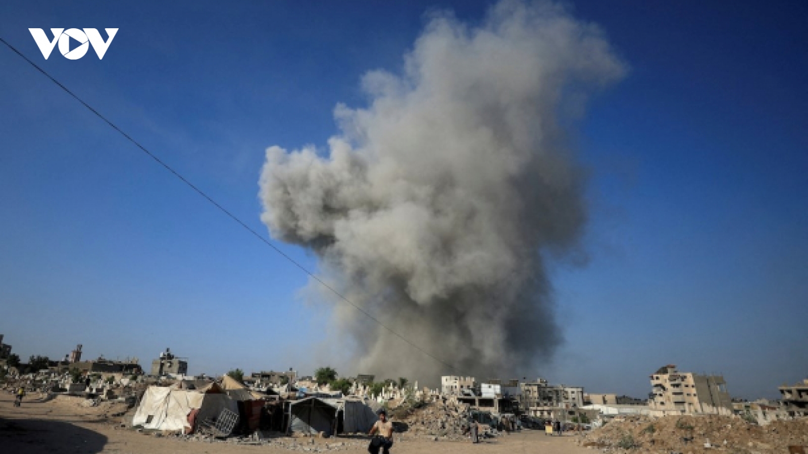 Israel tiếp tục tấn công các khu vực ngoại ô Thành phố Gaza