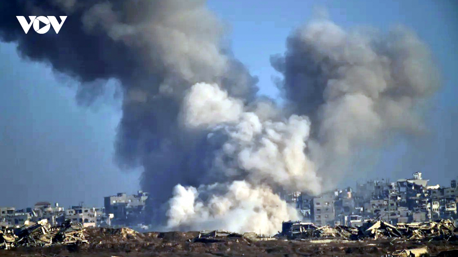 Israel tiếp tục tấn công vào Gaza và Lebanon