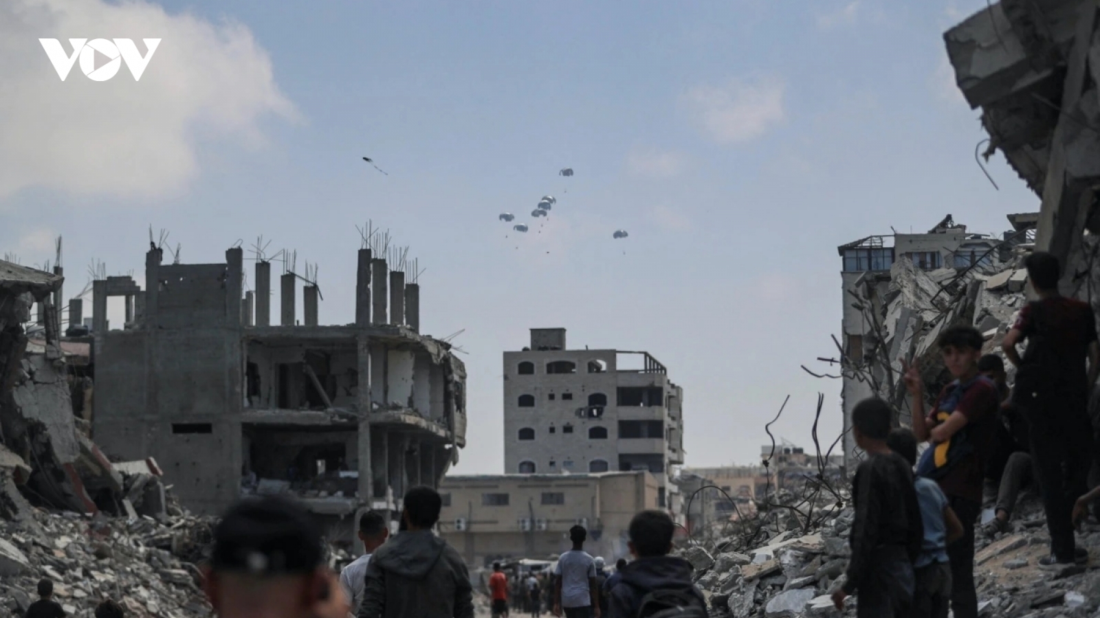 Israel tăng cường tấn công thành phố Gaza